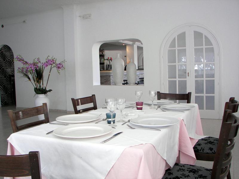Hostal Los Pinos Es Cana Restaurang bild