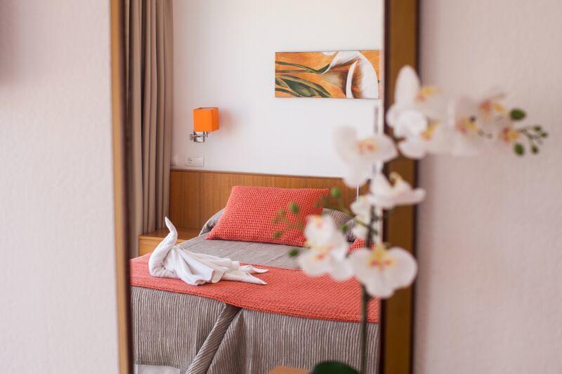 Hostal Los Pinos Es Cana Exteriör bild